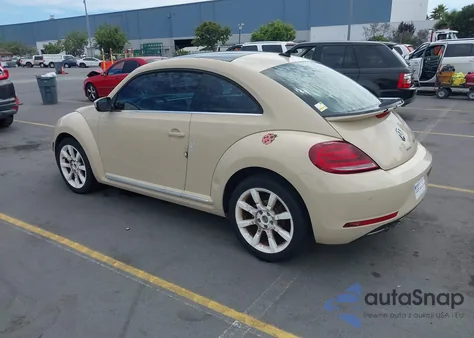 2019 Volkswagen Beetle 2.0T Final Edition Se/2.0T Final Edition Sel/2.0T S z USA, uszkodzony, nr VIN 3VWFD7AT2KM701216